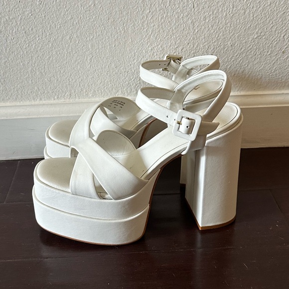 Aldo Platform Off-White Block Heel Sandals - Picture 2 of 6